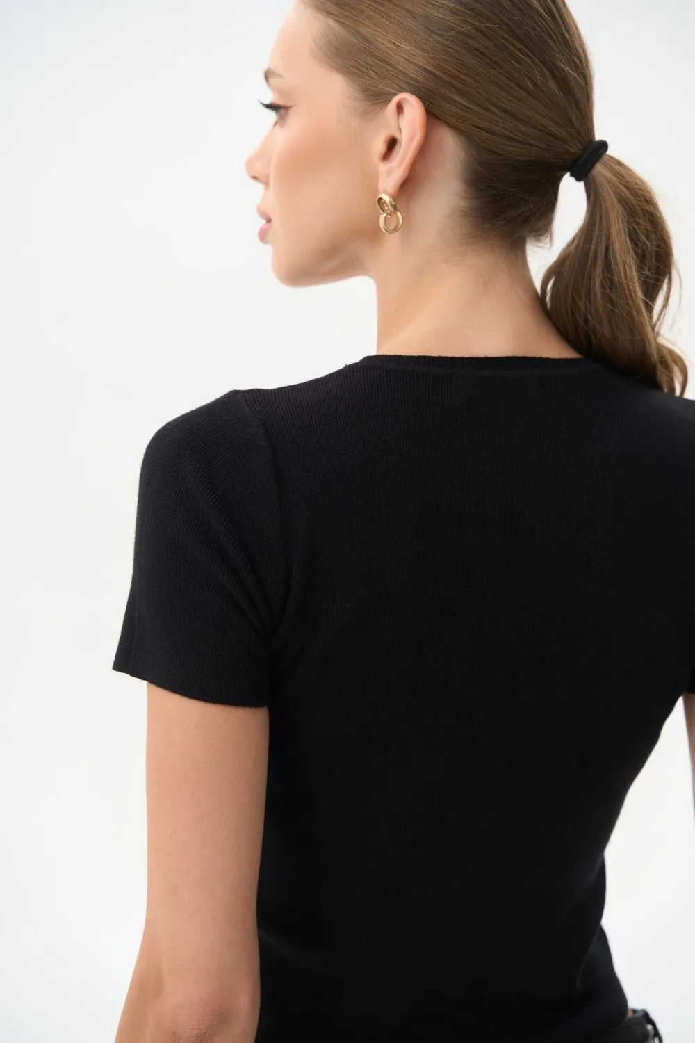 Black Cropped Knit T-shirt