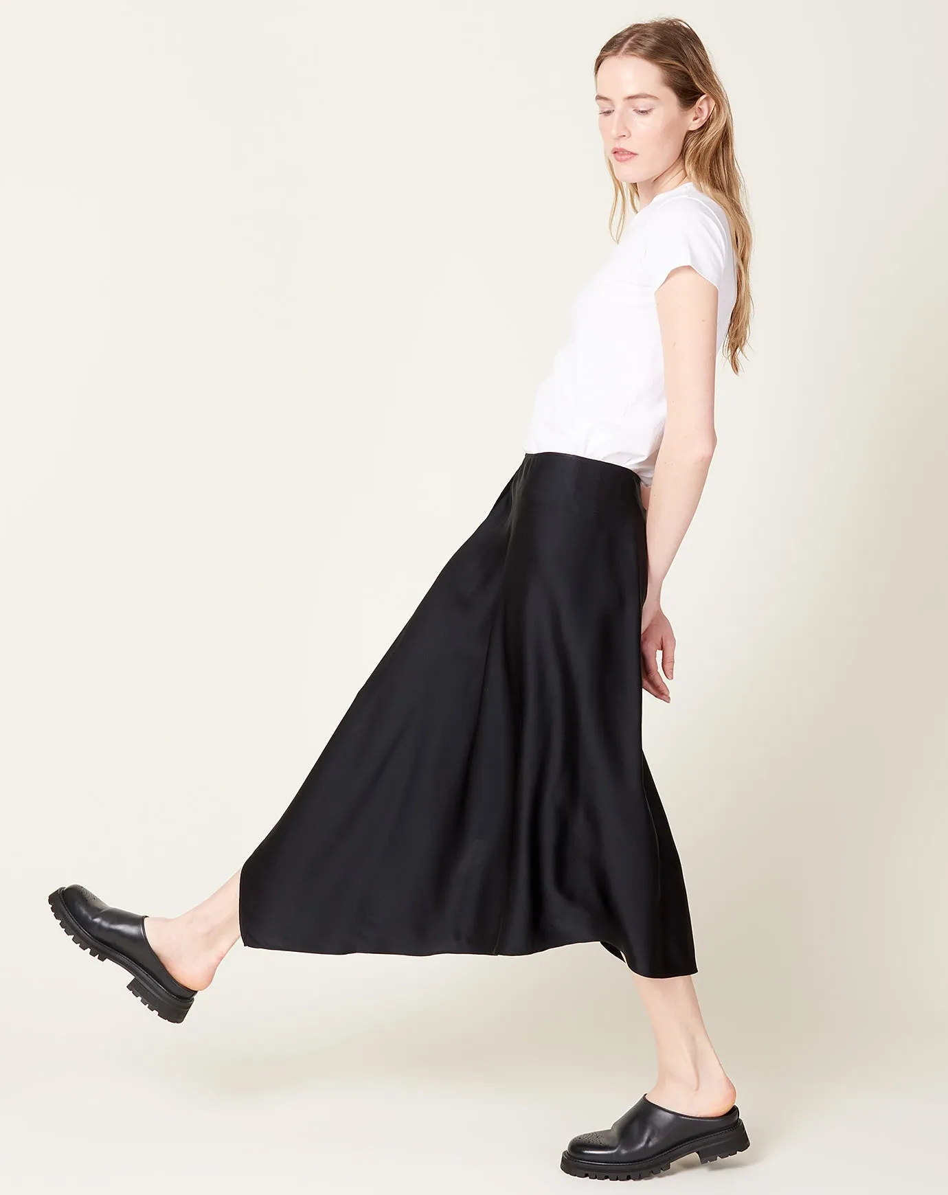 Handkerchief Skirt in Black