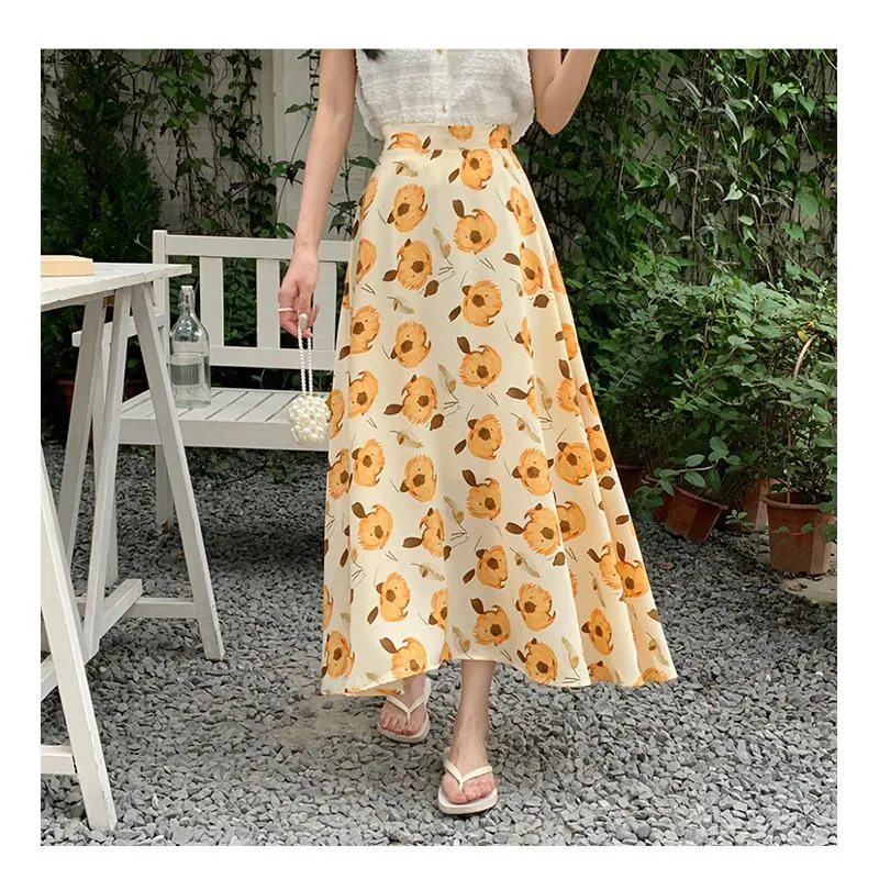 High-Waisted Versatile Chiffon Slimming Floral Mesh Skirt