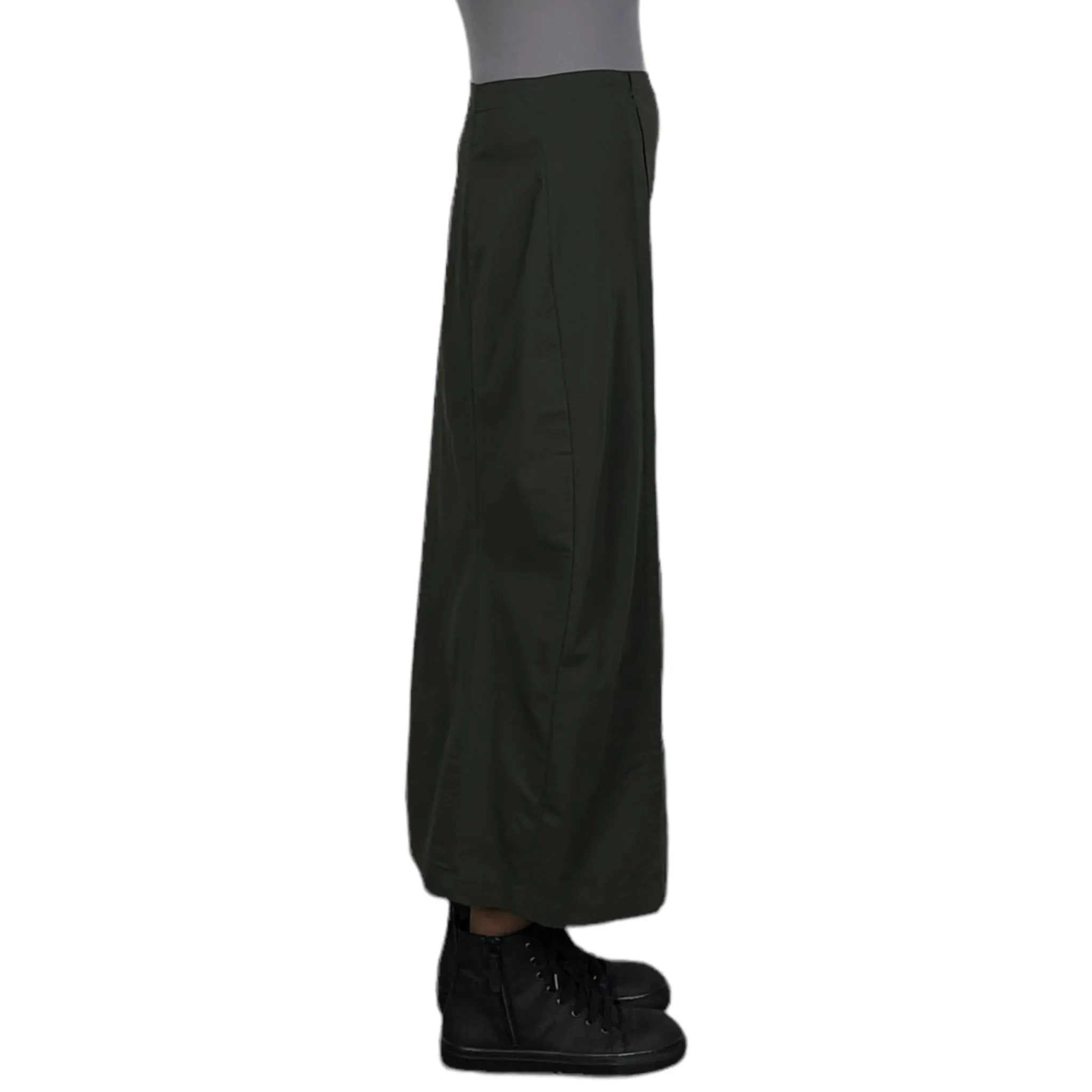 LONG SLIM SEAMED SKIRT