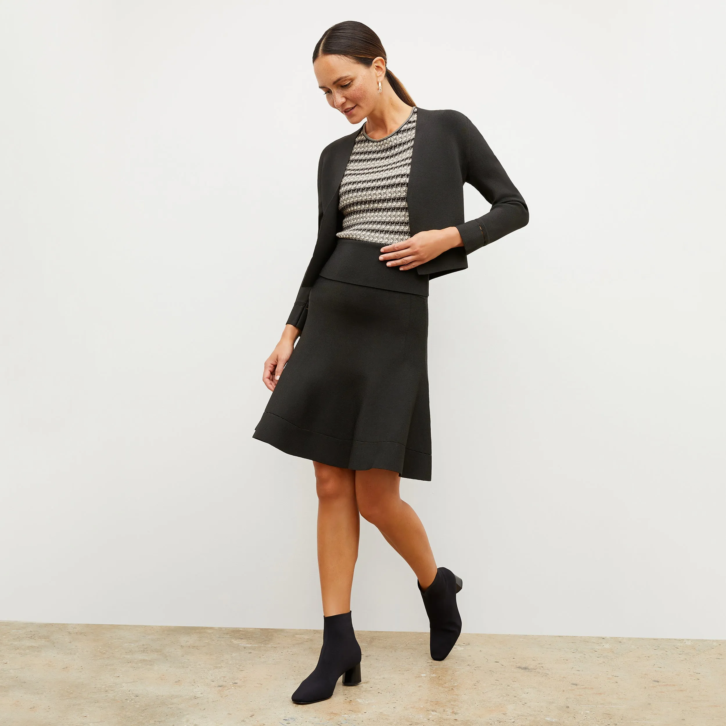 Luca Skirt - Jardigan Knit :: Black