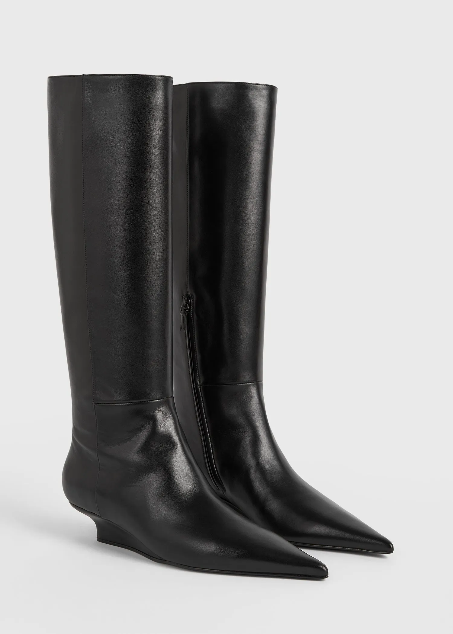 Sharp leather knee-high boots black