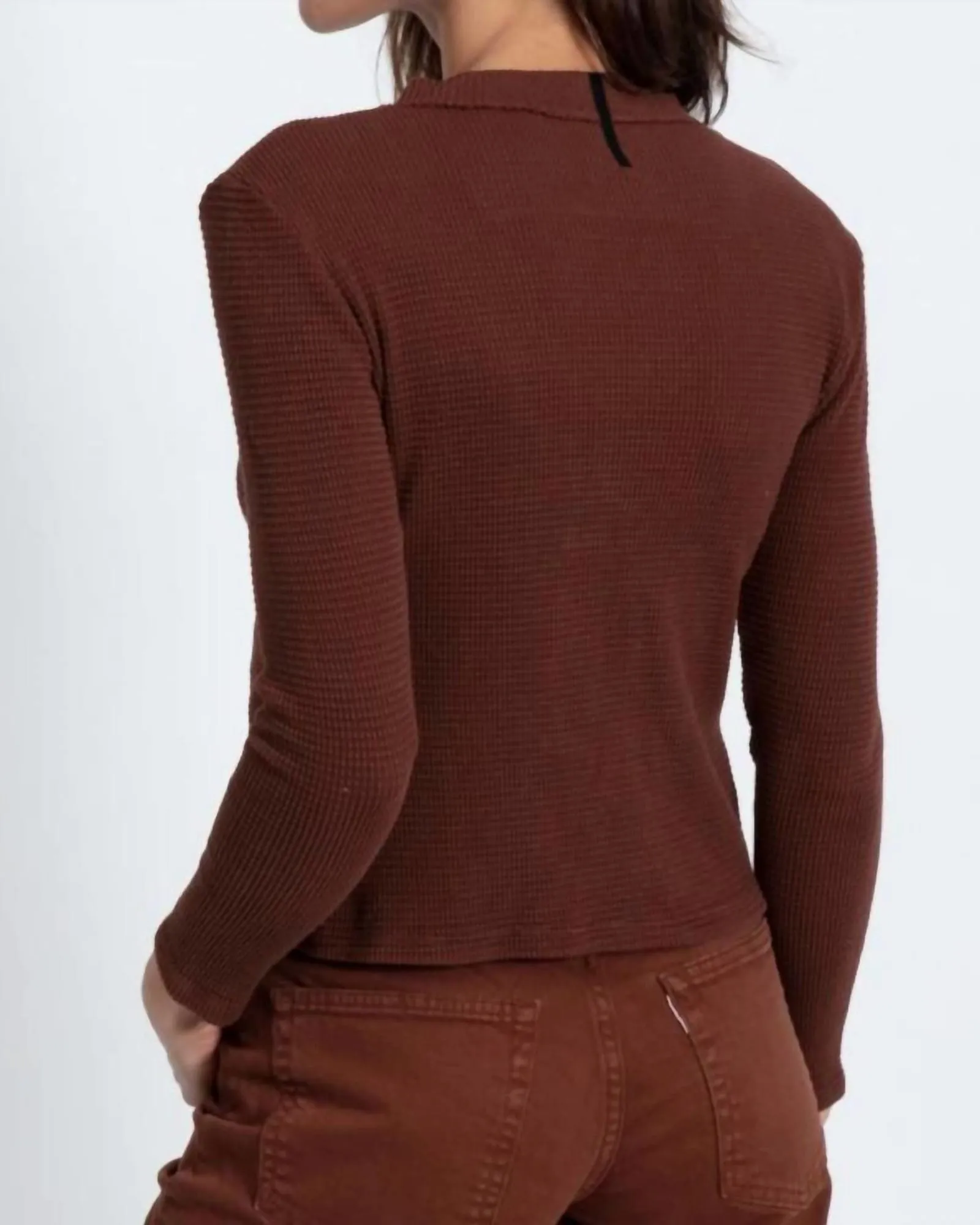 Snap Henley Tee in Chocolate | Chocolate